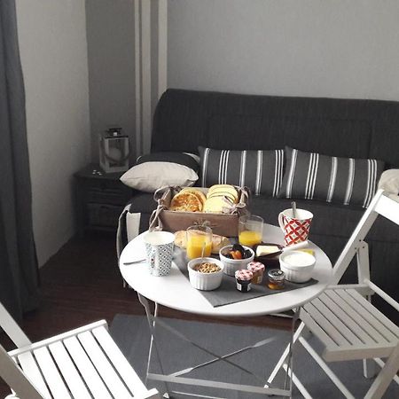 Chambre D'Hote - La Ruche Des Bleuets Mulsanne Exteriör bild