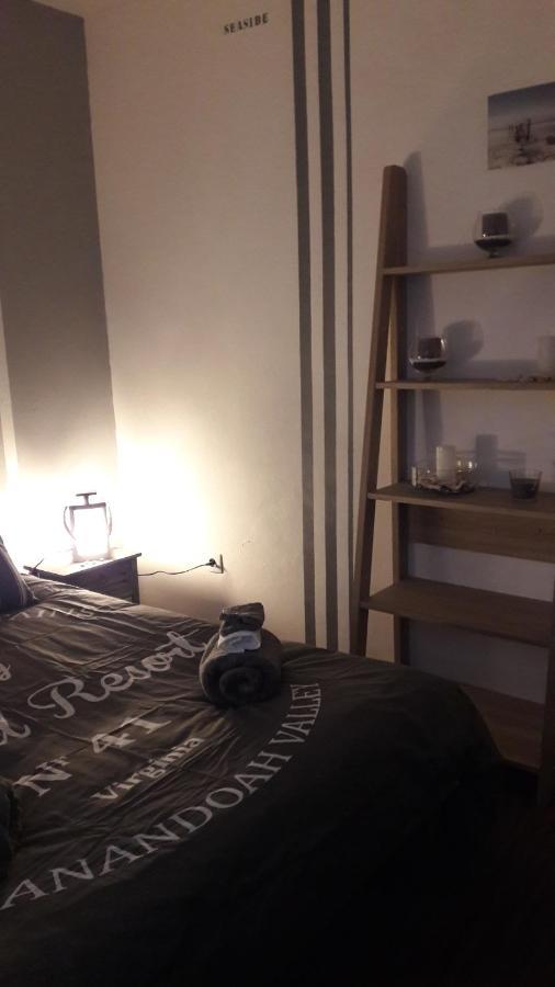 Chambre D'Hote - La Ruche Des Bleuets Mulsanne Exteriör bild